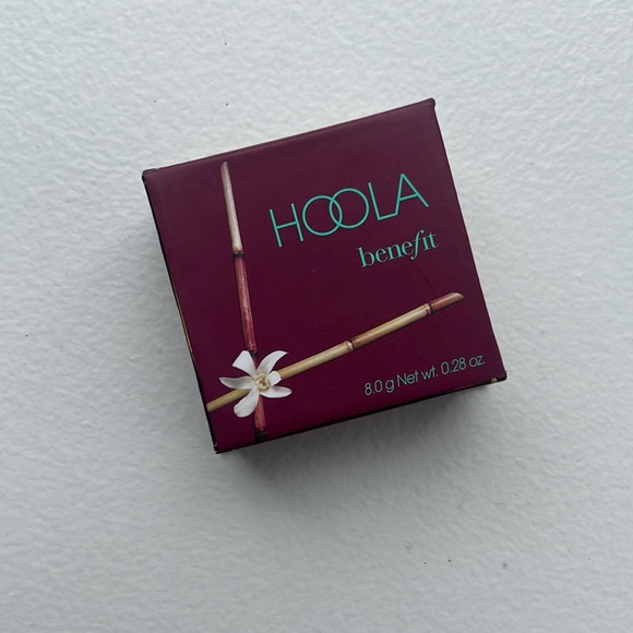 NWT Benefit Hoola Bronzer - Picture 1 of 2